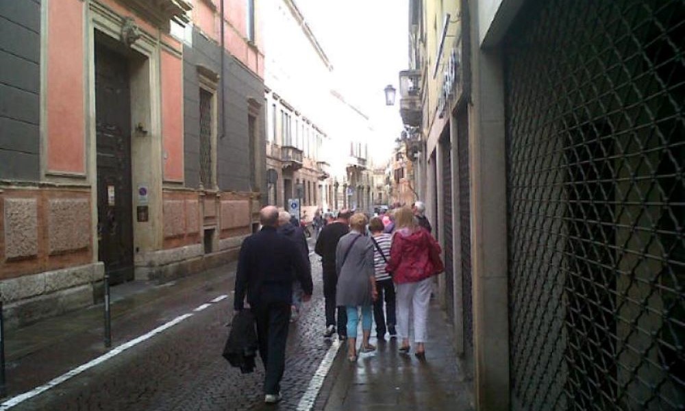 Walking through a damp Padua