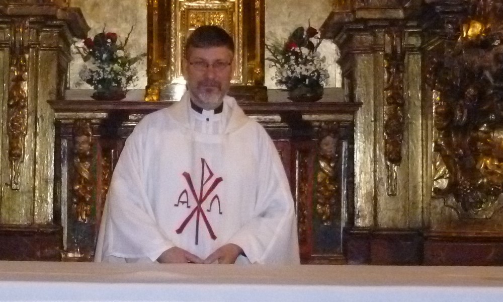 Eucharist in the Basilica in Leon
